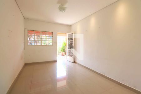 Sala de casa à venda com 2 quartos, 180m² em Vila Alto de Santo Andre, Santo André
