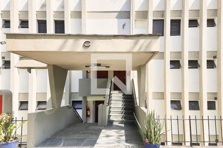 Apartamento para alugar com 144m², 3 quartos e 2 vagas Apartamento para alugar com 144m², 3 quartos e 2 vagasFachada do Prédio