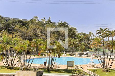 Apartamento para alugar com 144m², 3 quartos e 2 vagas Apartamento para alugar com 144m², 3 quartos e 2 vagasÁrea comum - Piscina