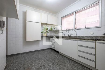 Apartamento à venda com 132m², 3 quartos e 2 vagas Apartamento à venda com 132m², 3 quartos e 2 vagasCozinha