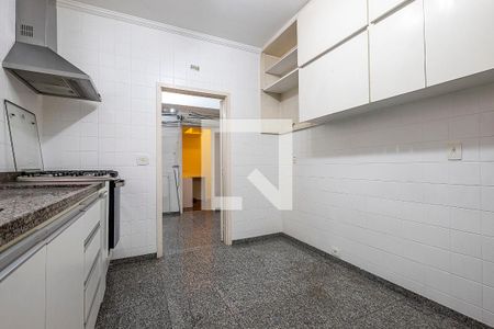 Apartamento à venda com 132m², 3 quartos e 2 vagas Apartamento à venda com 132m², 3 quartos e 2 vagasCozinha
