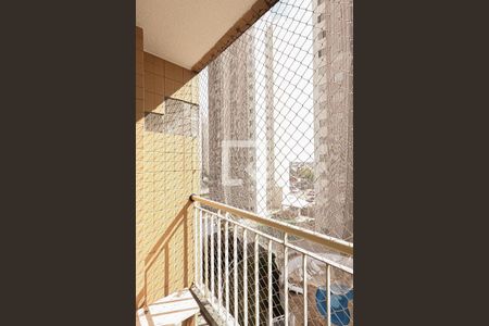 Varanda de apartamento para alugar com 3 quartos, 68m² em Vila das Bandeiras, Guarulhos