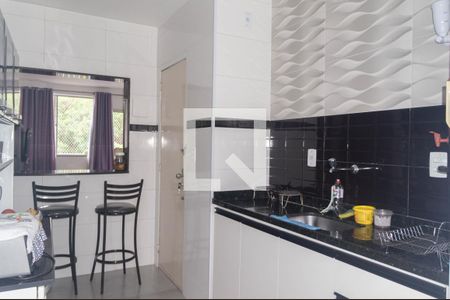 Apartamento à venda com 64m², 2 quartos e 1 vaga Apartamento à venda com 64m², 2 quartos e 1 vagaCozinha