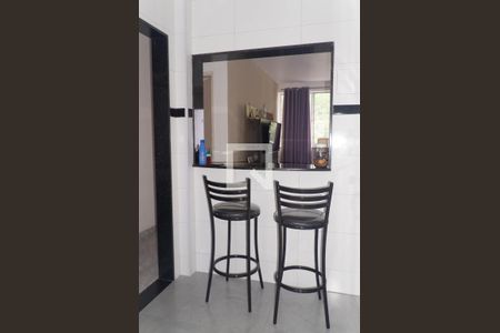 Apartamento à venda com 64m², 2 quartos e 1 vaga Apartamento à venda com 64m², 2 quartos e 1 vagaCozinha