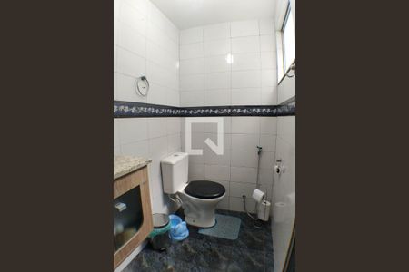Apartamento à venda com 64m², 2 quartos e 1 vaga Apartamento à venda com 64m², 2 quartos e 1 vagaBanheiro