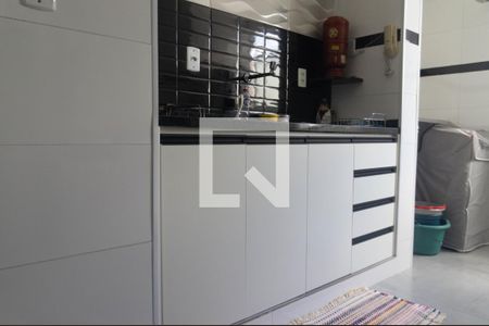 Apartamento à venda com 64m², 2 quartos e 1 vaga Apartamento à venda com 64m², 2 quartos e 1 vagaCozinha