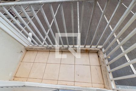 Casa de condomínio à venda com 60m², 2 quartos e 1 vagaVaranda