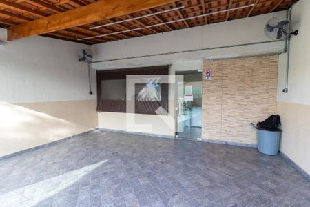 Casa de condomínio à venda com 60m², 2 quartos e 1 vagaÁrea comum - Churrasqueira