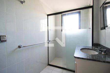 Apartamento para alugar com 115m², 3 quartos e 2 vagas Apartamento para alugar com 115m², 3 quartos e 2 vagasBanheiros da Suíte