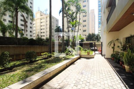 Apartamento para alugar com 115m², 3 quartos e 2 vagas Apartamento para alugar com 115m², 3 quartos e 2 vagasÁrea Comum