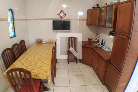 Apartamento para alugar com 140m², 3 quartos e sem vaga Apartamento para alugar com 140m², 3 quartos e sem vagaCozinha