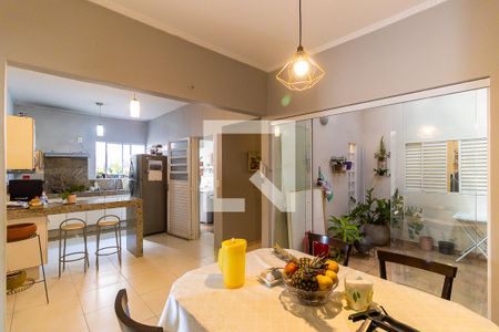 Casa à venda com 170m², 4 quartos e 3 vagasSala de jantar