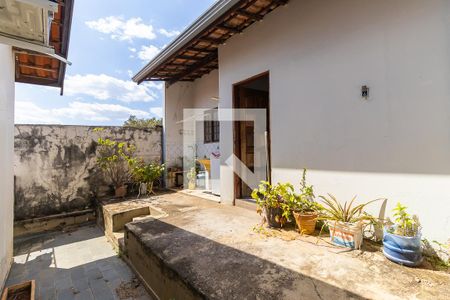 Casa à venda com 170m², 4 quartos e 3 vagasQuintal e edícula
