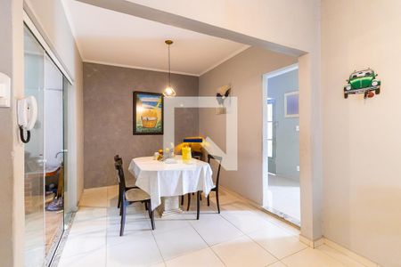 Casa à venda com 170m², 4 quartos e 3 vagasSala de jantar