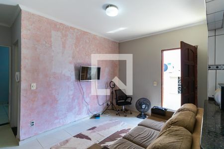 Casa à venda com 170m², 4 quartos e 3 vagasEdícula - Sala