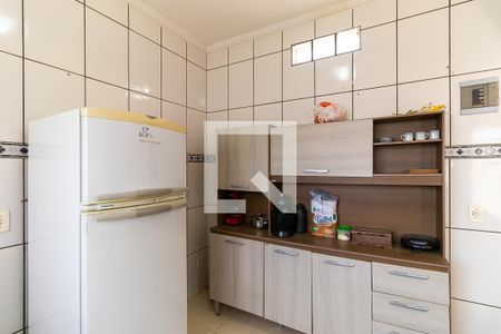 Casa à venda com 170m², 4 quartos e 3 vagasEdícula - Cozinha