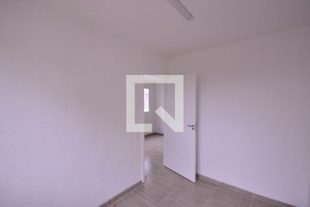 Quarto 2 de apartamento para alugar com 2 quartos, 42m² em Jardim São Savério, São Paulo