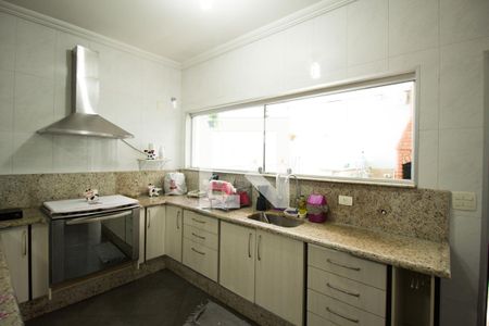 Casa à venda com 290m², 5 quartos e 8 vagasCozinha