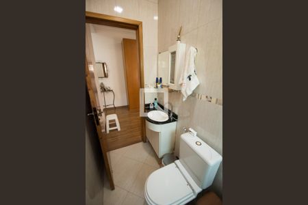 Casa à venda com 290m², 5 quartos e 8 vagasSuíte