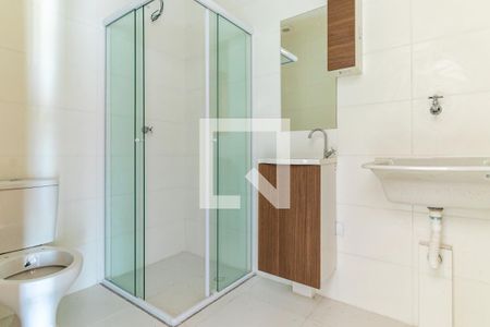 Banheiro/Lavanderia de kitnet/studio para alugar com 1 quarto, 25m² em Vila São Pedro, São Paulo