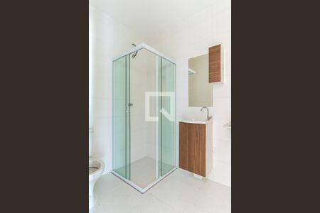 Banheiro/Lavanderia de kitnet/studio para alugar com 1 quarto, 25m² em Vila São Pedro, São Paulo
