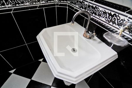 Apartamento à venda com 56m², 2 quartos e 1 vagaBanheiro