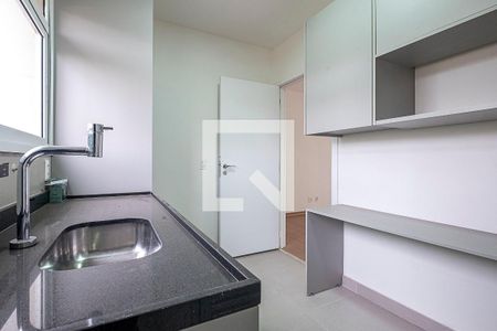 Apartamento para alugar com 98m², 2 quartos e 2 vagasCozinha