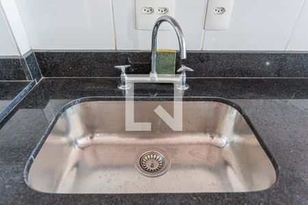 Apartamento à venda com 84m², 2 quartos e 2 vagasDetalhe da Cozinha