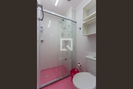 Apartamento à venda com 84m², 2 quartos e 2 vagasBanheiro da Suite