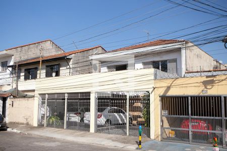 Casa para alugar com 250m², 5 quartos e 3 vagasFachada
