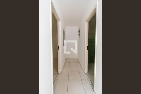 Corredor de apartamento para alugar com 1 quarto, 40m² em Vila dos Minerios, São Paulo