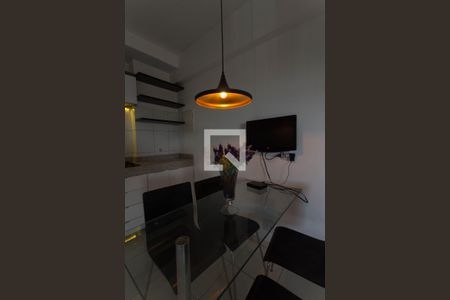 Apartamento para alugar com 77m², 2 quartos e 1 vagaCozinha