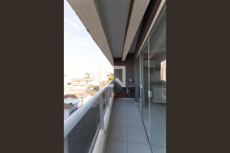 Apartamento para alugar com 77m², 2 quartos e 1 vagavaranda