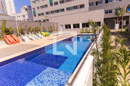 Apartamento à venda com 37m², 1 quarto e sem vagaÁrea comum - Piscina