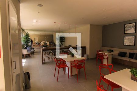 Apartamento à venda com 37m², 1 quarto e sem vagaÁrea comum - Salão de festas