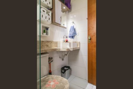 Casa de condomínio à venda com 65m², 2 quartos e 1 vagaBanheiro