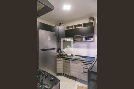 Casa de condomínio à venda com 65m², 2 quartos e 1 vagaCozinha