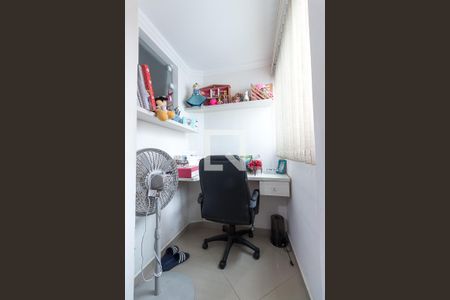 Casa à venda com 250m², 3 quartos e 2 vagasQuarto 2