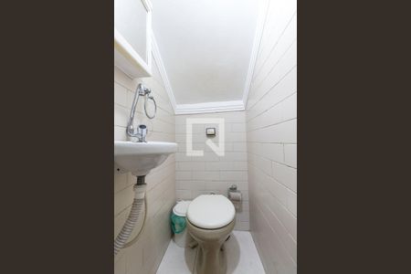 Casa à venda com 250m², 3 quartos e 2 vagasLavabo