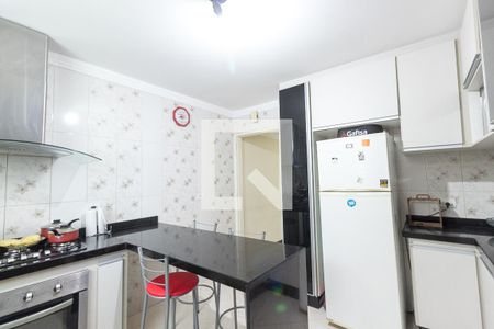 Casa à venda com 250m², 3 quartos e 2 vagasCozinha