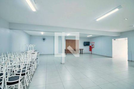 Apartamento à venda com 196m², 3 quartos e 2 vagas Apartamento à venda com 196m², 3 quartos e 2 vagasÁrea comum - Salão de festas