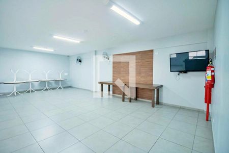Apartamento à venda com 196m², 3 quartos e 2 vagas Apartamento à venda com 196m², 3 quartos e 2 vagasÁrea comum - Salão de festas
