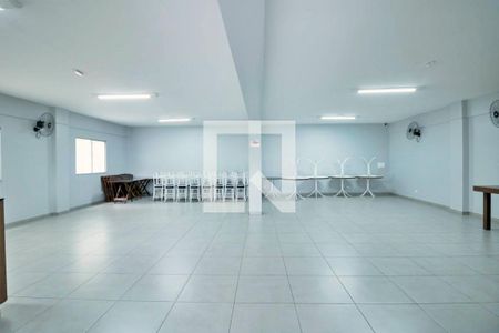 Apartamento à venda com 196m², 3 quartos e 2 vagas Apartamento à venda com 196m², 3 quartos e 2 vagasÁrea comum - Salão de festas