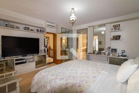 Casa à venda com 350m², 3 quartos e 3 vagasSuíte