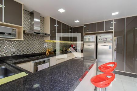 Casa à venda com 350m², 3 quartos e 3 vagasCozinha