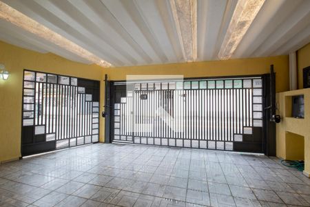 Vista da Sala de casa à venda com 3 quartos, 150m² em Novo Osasco, Osasco