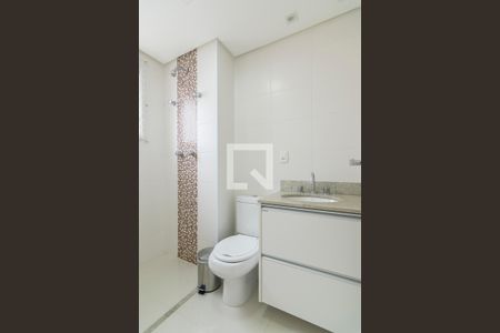 Apartamento à venda com 135m², 3 quartos e 2 vagas Apartamento à venda com 135m², 3 quartos e 2 vagasBanheiro da Suite 3