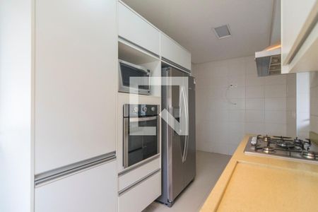 Apartamento à venda com 135m², 3 quartos e 2 vagas Apartamento à venda com 135m², 3 quartos e 2 vagasCozinha