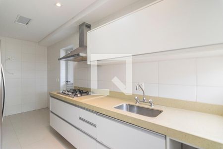 Apartamento à venda com 135m², 3 quartos e 2 vagas Apartamento à venda com 135m², 3 quartos e 2 vagasCozinha