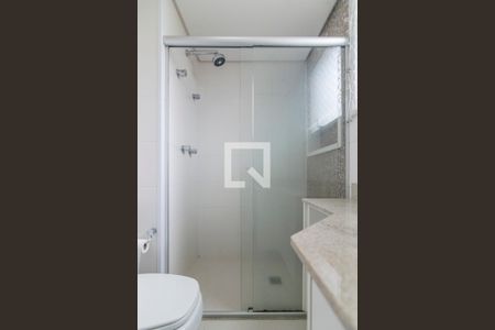 Apartamento à venda com 135m², 3 quartos e 2 vagas Apartamento à venda com 135m², 3 quartos e 2 vagasBanheiro da Suite 1